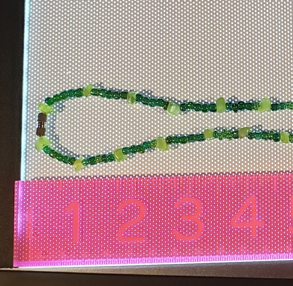 Good Luck Charm Green stone Necklace - Picture 4 of 7